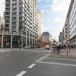 Oomph Downtown Atmospheric Zelazna Street