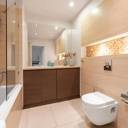 Apartman Oomph Downtown Atmospheric Zelazna Street