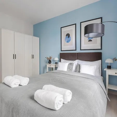 Oomph Downtown Atmospheric Zelazna Street Appartement *