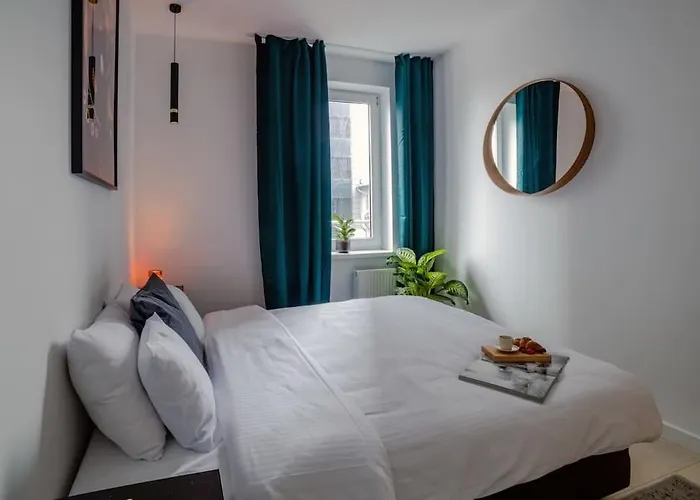 Oomph Downtown Atmospheric Zelazna Street شقة وارسو