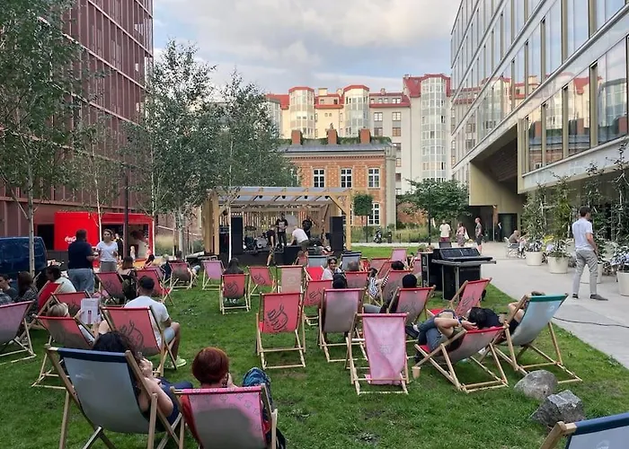 Oomph Downtown Atmospheric Zelazna Street * وارسو