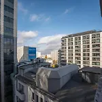 Oomph Downtown Atmospheric Zelazna Street Apartman